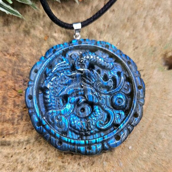 Nature Labradorite Carved Flashy Oriental Dragon Pendant Necklace - Picture 6 of 10